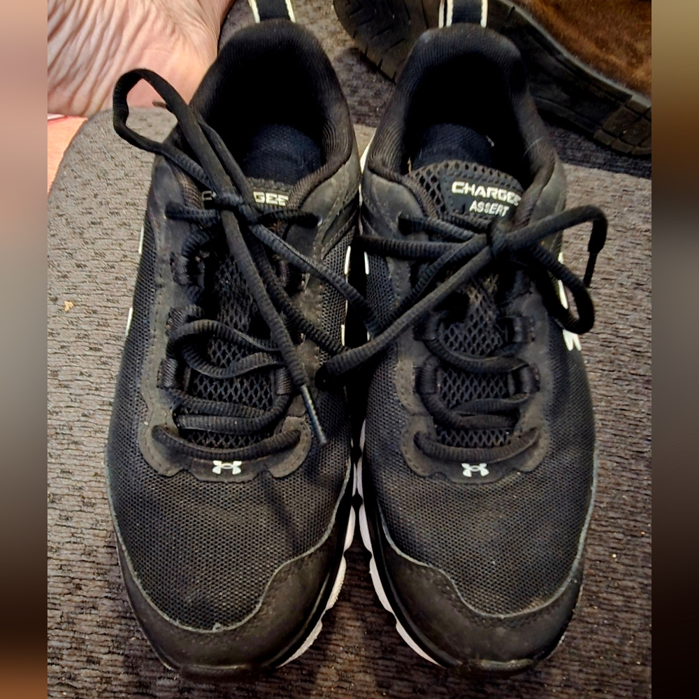 Under Armour Black Charged Assert Women's Sneakers